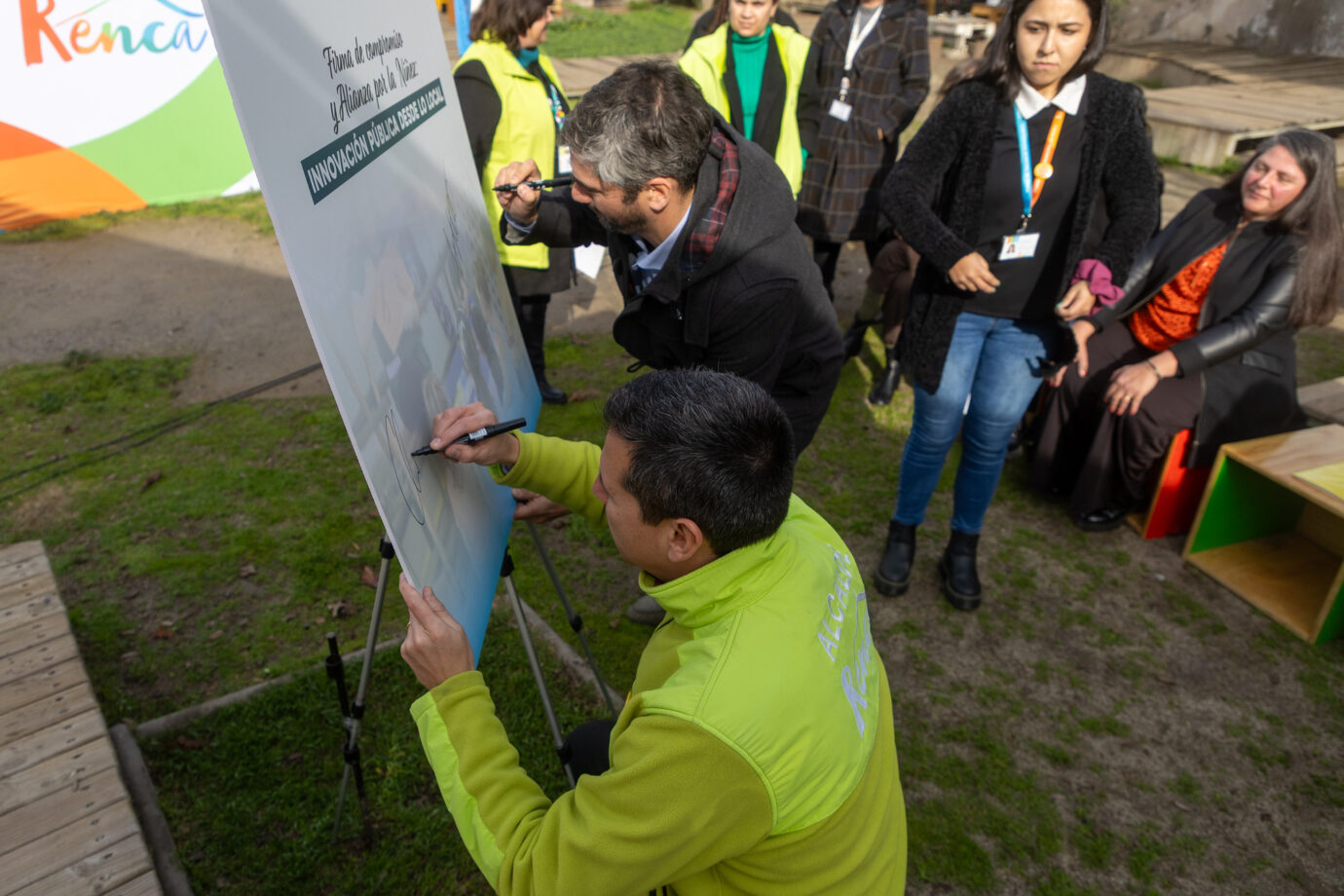 Alianza por la niñez: Innovación público – privado a local