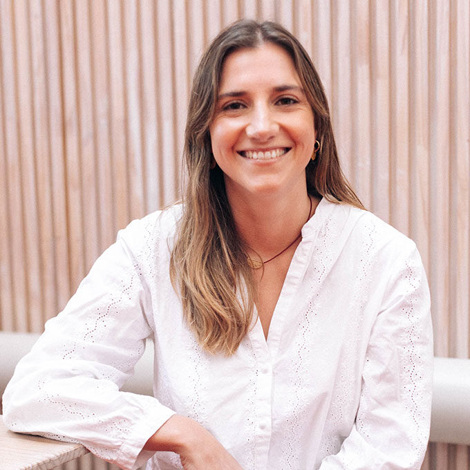 Clara Irarrázaval Bustos