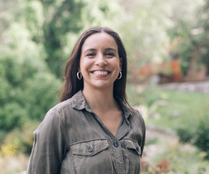 Valentina Rosas, Directora ejecutiva de Tenemos que Hablar de Chile y Más para Chile: «Vivimos en un contexto de mucha desconfianza y terminamos impulsando agendas parciales».