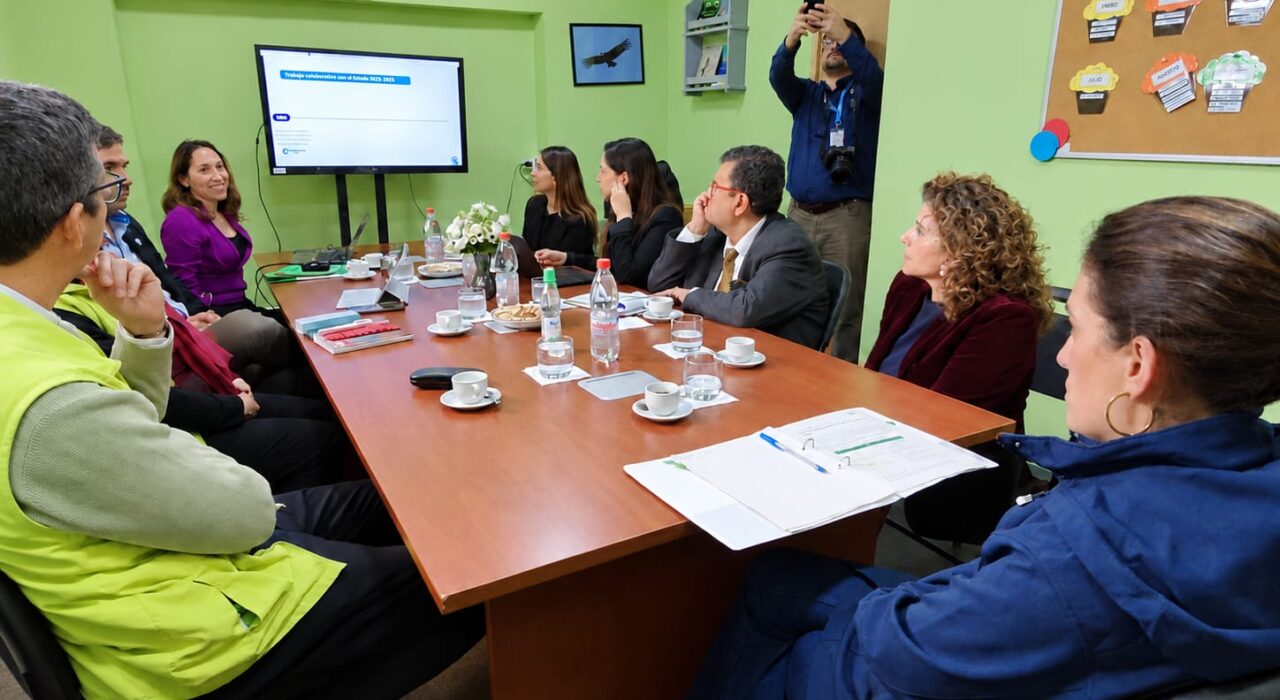 Colunga comparte con autoridades de Gobierno el modelo de Sistemas Locales de la Niñez desarrollado en Renca